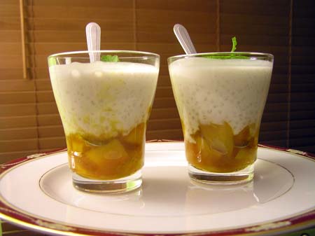Coconut Tapiocca Cream with Roasted Mango