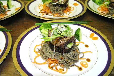 Soba Noodle Salad Topped with Beef Teriyaki